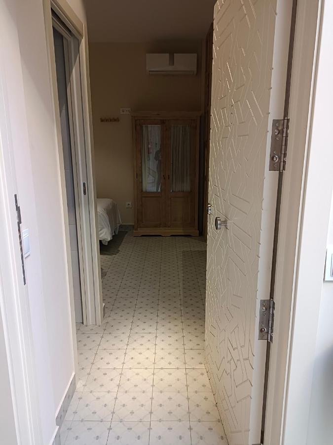 Pureza Triana 88 * Siviglia